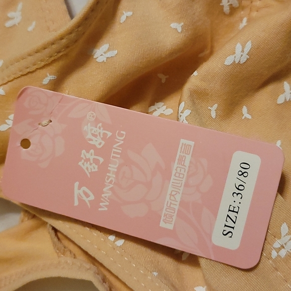 Bras - Picture 6 of 7